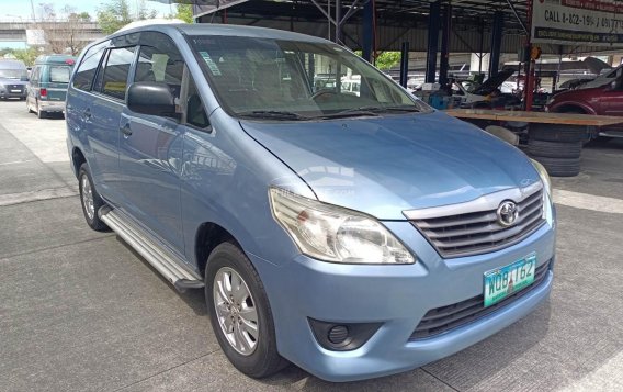 2014 Toyota Innova  2.8 E Diesel MT in Parañaque, Metro Manila