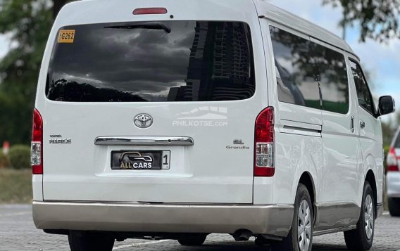 2018 Toyota Hiace in Makati, Metro Manila-16