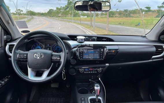 2017 Toyota Hilux  2.4 G DSL 4x2 A/T in Manila, Metro Manila-9