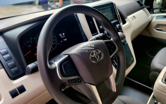 2019 Toyota Hiace  GL Grandia A/T in Manila, Metro Manila-6
