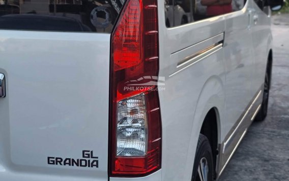 2019 Toyota Hiace  GL Grandia M/T in Manila, Metro Manila-3