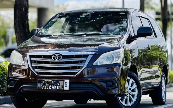 2015 Toyota Innova in Makati, Metro Manila-8