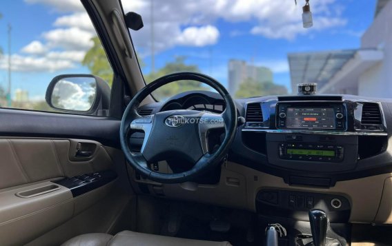 2014 Toyota Fortuner in Makati, Metro Manila-14