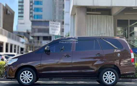 2015 Toyota Innova in Makati, Metro Manila-6