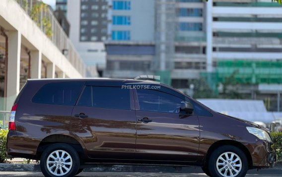 2015 Toyota Innova in Makati, Metro Manila-5