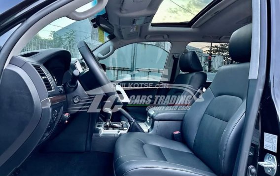 2018 Toyota Land Cruiser VX 3.3 4x4 AT in Manila, Metro Manila-4