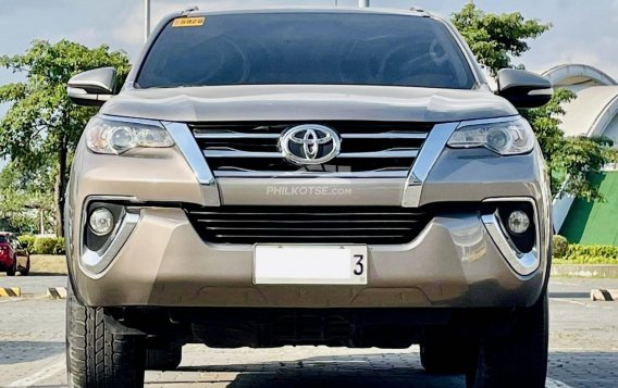 2016 Toyota Fortuner  2.7 G Gas A/T in Makati, Metro Manila-8