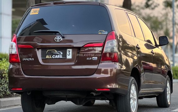 2015 Toyota Innova in Makati, Metro Manila-3