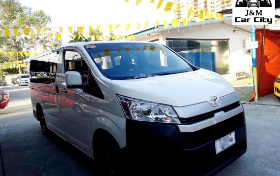 2020 Toyota Hiace  Commuter Deluxe in Pasay, Metro Manila-1