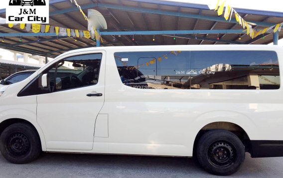 2020 Toyota Hiace  Commuter Deluxe in Pasay, Metro Manila-3