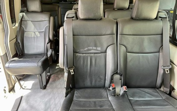 2020 Toyota Hiace  GL Grandia Tourer A/T in Las Piñas, Metro Manila-14