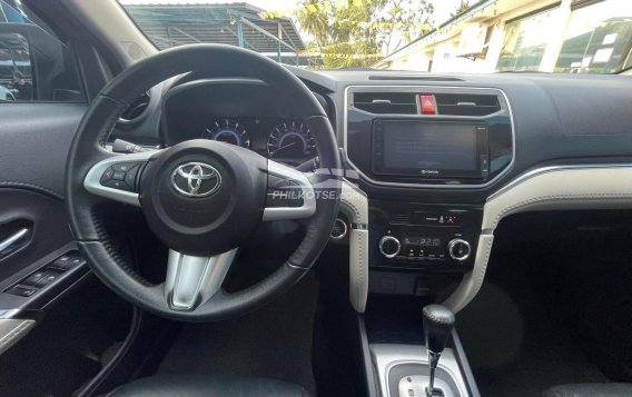 2019 Toyota Rush  1.5 G AT in Quezon City, Metro Manila-14