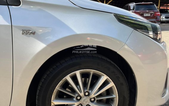 2017 Toyota Corolla Altis  1.6 G CVT in Manila, Metro Manila-9