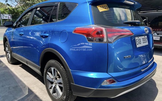 2018 Toyota RAV4  2.5 Active 4X2 AT in Las Piñas, Metro Manila-2