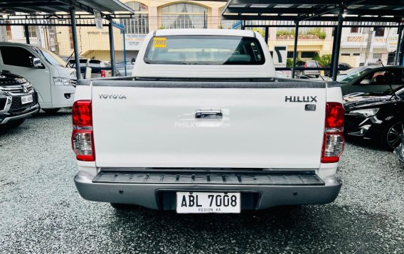 2015 Toyota Hilux in Las Piñas, Metro Manila-5