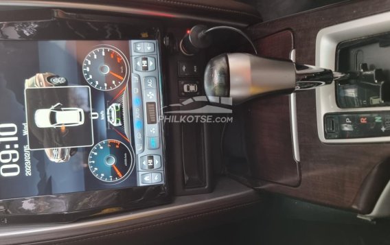 2018 Toyota Fortuner  2.4 V Diesel 4x2 AT in Quezon City, Metro Manila-4