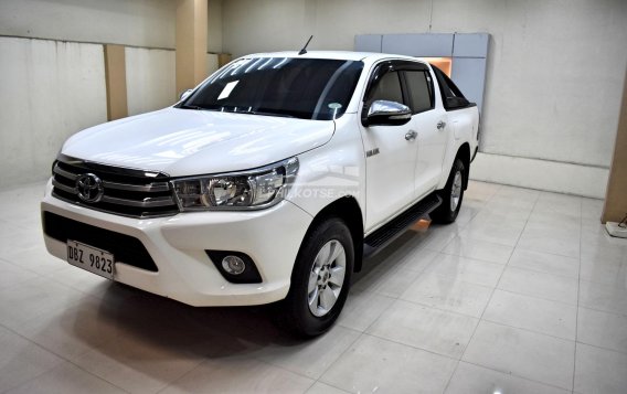 2015 Toyota Hilux  2.4 G DSL 4x2 M/T in Lemery, Batangas