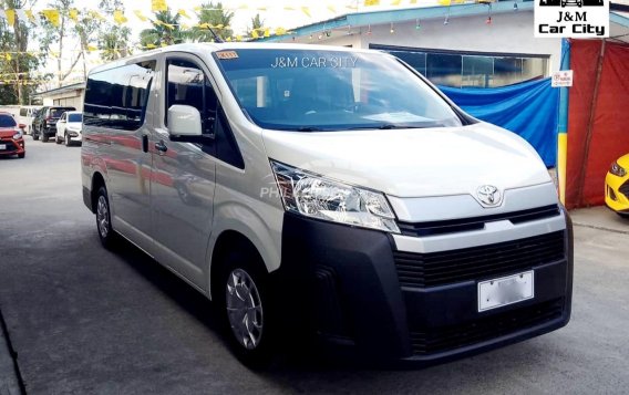 2020 Toyota Hiace  Commuter Deluxe in Pasay, Metro Manila-1