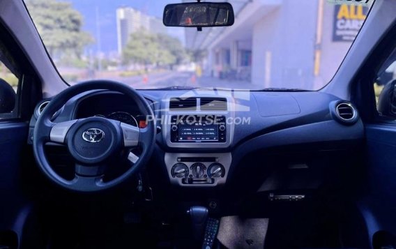 2016 Toyota Wigo  1.0 G AT in Makati, Metro Manila-4