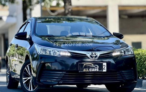2017 Toyota Corolla Altis  1.6 E MT in Makati, Metro Manila-7