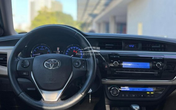 2016 Toyota Altis in Makati, Metro Manila-11