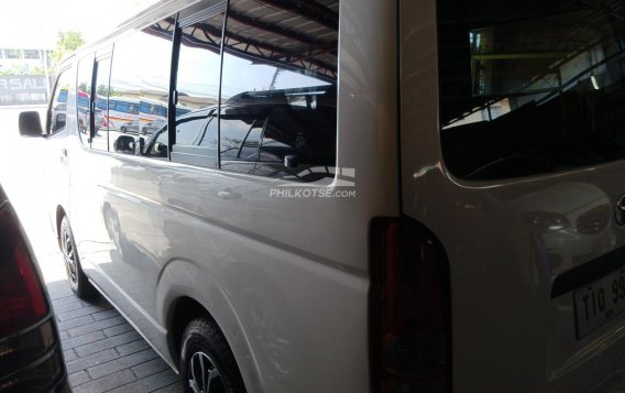2012 Toyota Hiace in Quezon City, Metro Manila-6
