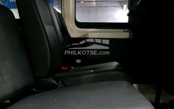 2022 Toyota Hiace  Commuter 3.0 M/T in Quezon City, Metro Manila-14