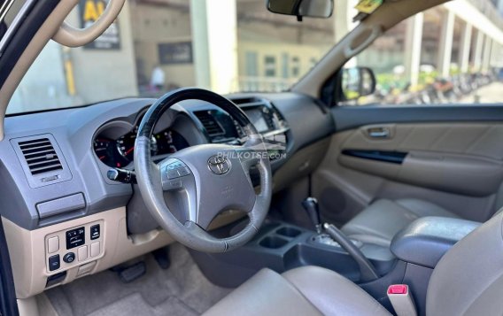 2013 Toyota Fortuner in Makati, Metro Manila-4