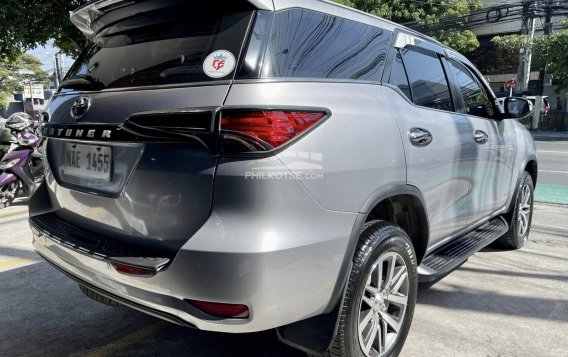 2017 Toyota Fortuner  2.4 V Diesel 4x2 AT in Las Piñas, Metro Manila-5