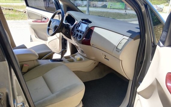 Purple Toyota Innova 2005 for sale in Cainta-3