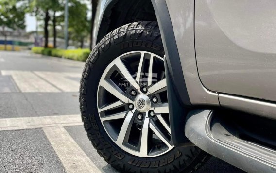 2017 Toyota Fortuner in Makati, Metro Manila-17