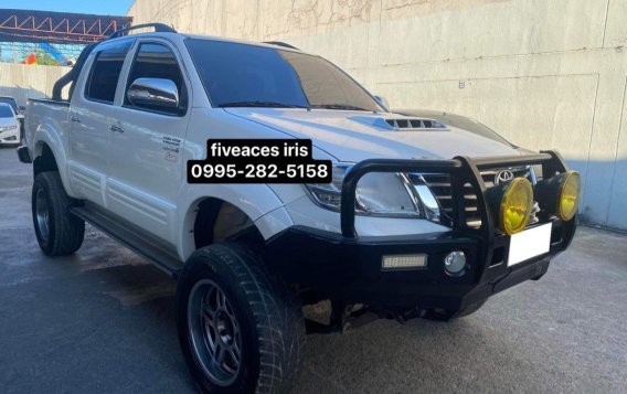 Selling Purple Toyota Hilux 2014 in Mandaue