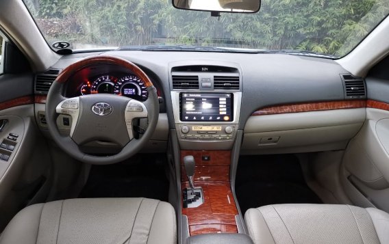 Sell Purple 2011 Toyota Camry in Quezon City-7