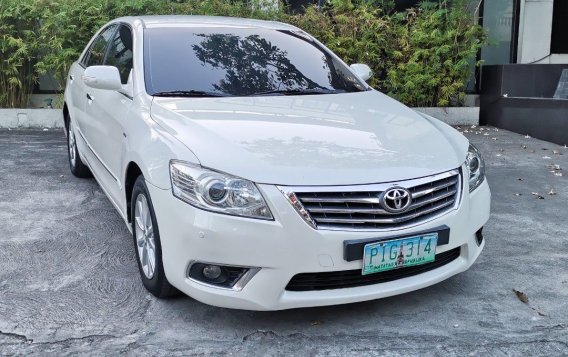 Sell Purple 2011 Toyota Camry in Quezon City