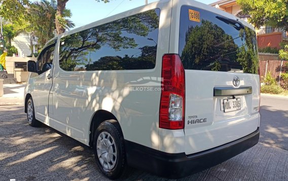 2019 Toyota Hiace  Commuter Deluxe in Las Piñas, Metro Manila-2