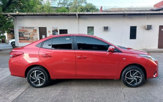 Purple Toyota Vios 2022 for sale in Automatic-5