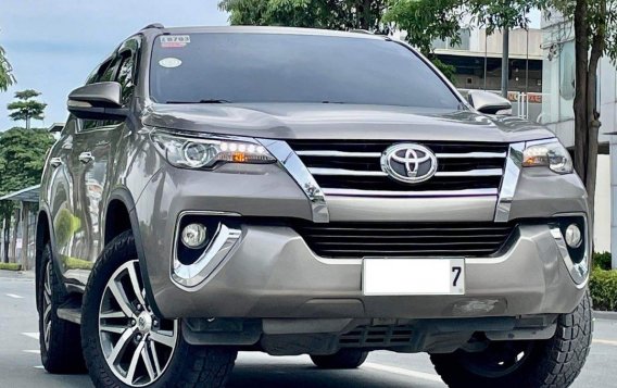 Purple Toyota Fortuner 2017 for sale in Automatic