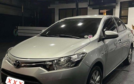 Selling Silver Toyota Vios 2018 in Quezon City-3