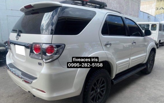 Purple Toyota Fortuner 2015 for sale in Mandaue-2