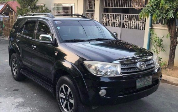 Purple Toyota Fortuner 2022 for sale in Manila-8