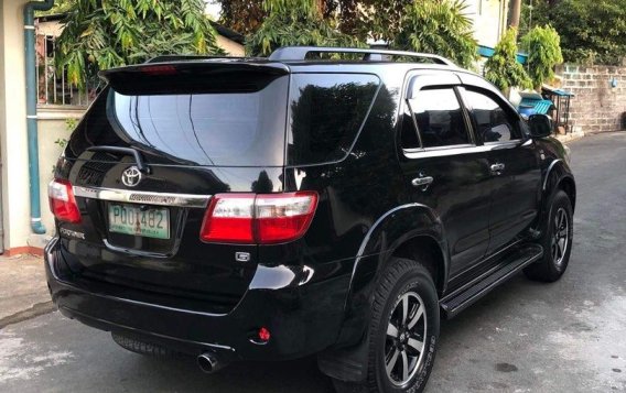 Purple Toyota Fortuner 2022 for sale in Manila-1