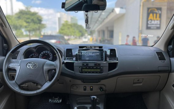 2012 Toyota Fortuner in Makati, Metro Manila-12