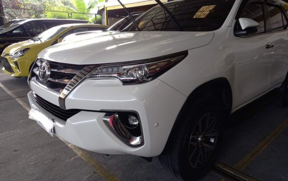 Purple Toyota Fortuner 2020 for sale in Quezon City-2