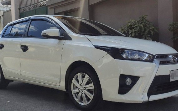 Purple Toyota Yaris 2018 for sale in Automatic-1