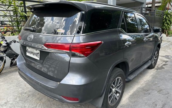 Selling Purple Toyota Fortuner 2017 in Caloocan-4