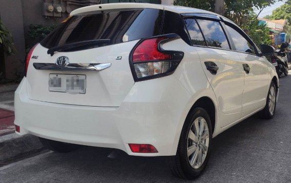 Purple Toyota Yaris 2018 for sale in Automatic-3