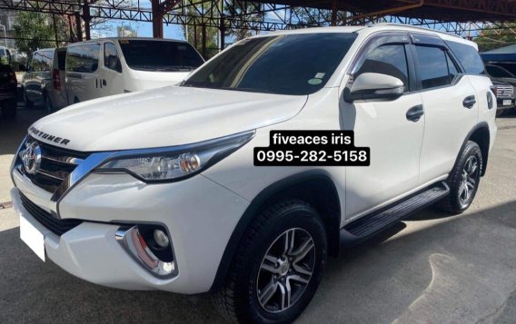 Purple Toyota Fortuner 2017 for sale in Mandaue-7