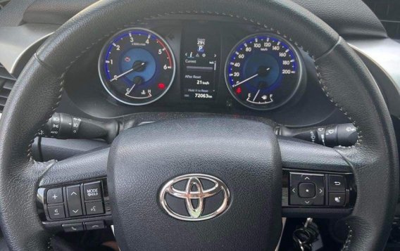 Purple Toyota Hilux 2018 for sale in Quezon City-6