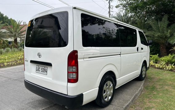 2018 Toyota Hiace  Commuter 3.0 M/T in Las Piñas, Metro Manila-5