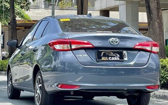 Sell White 2022 Toyota Vios in Makati-8